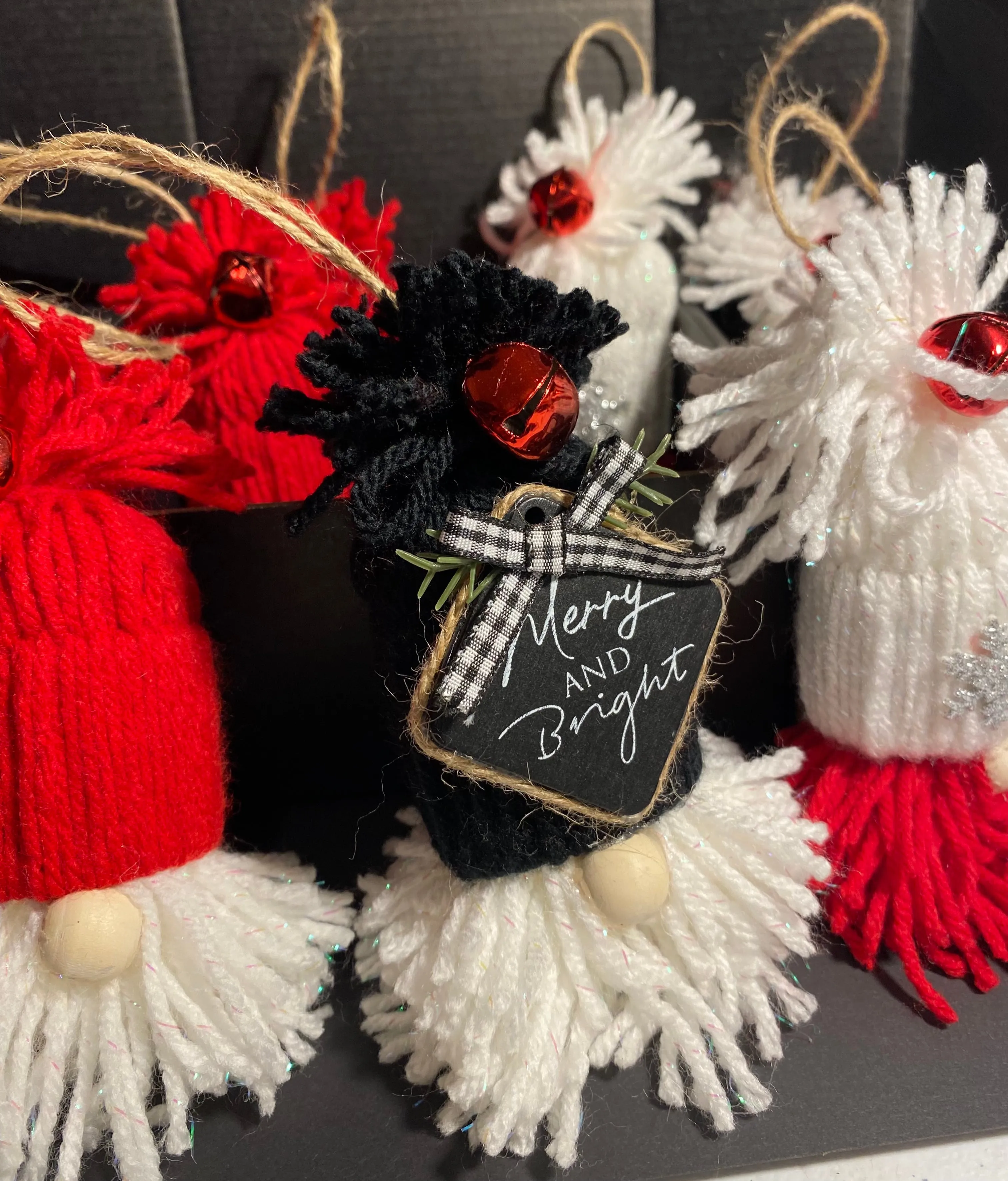 Santa Ornaments Yarn Santa’s