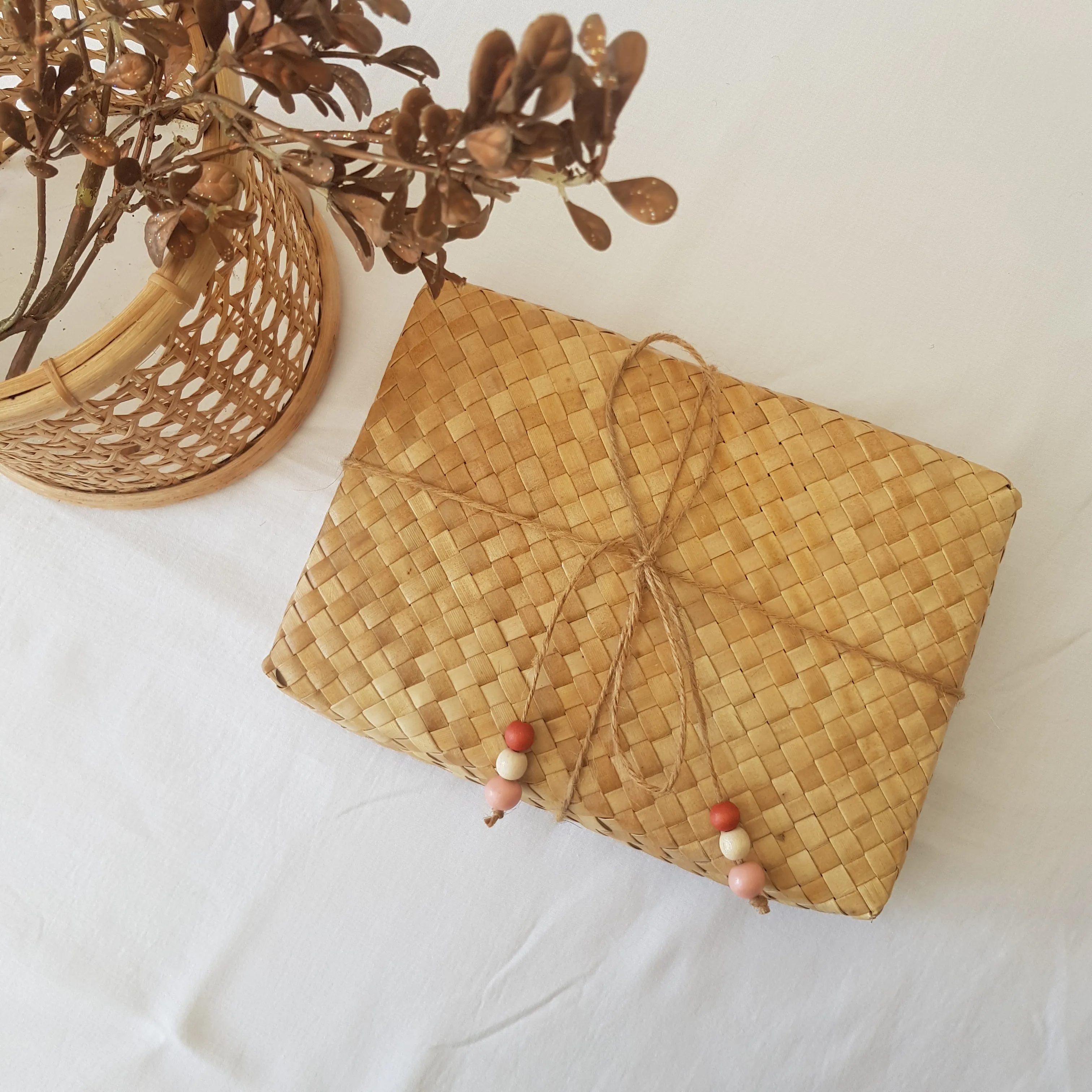 Small Sustainable Gift Box in Natural