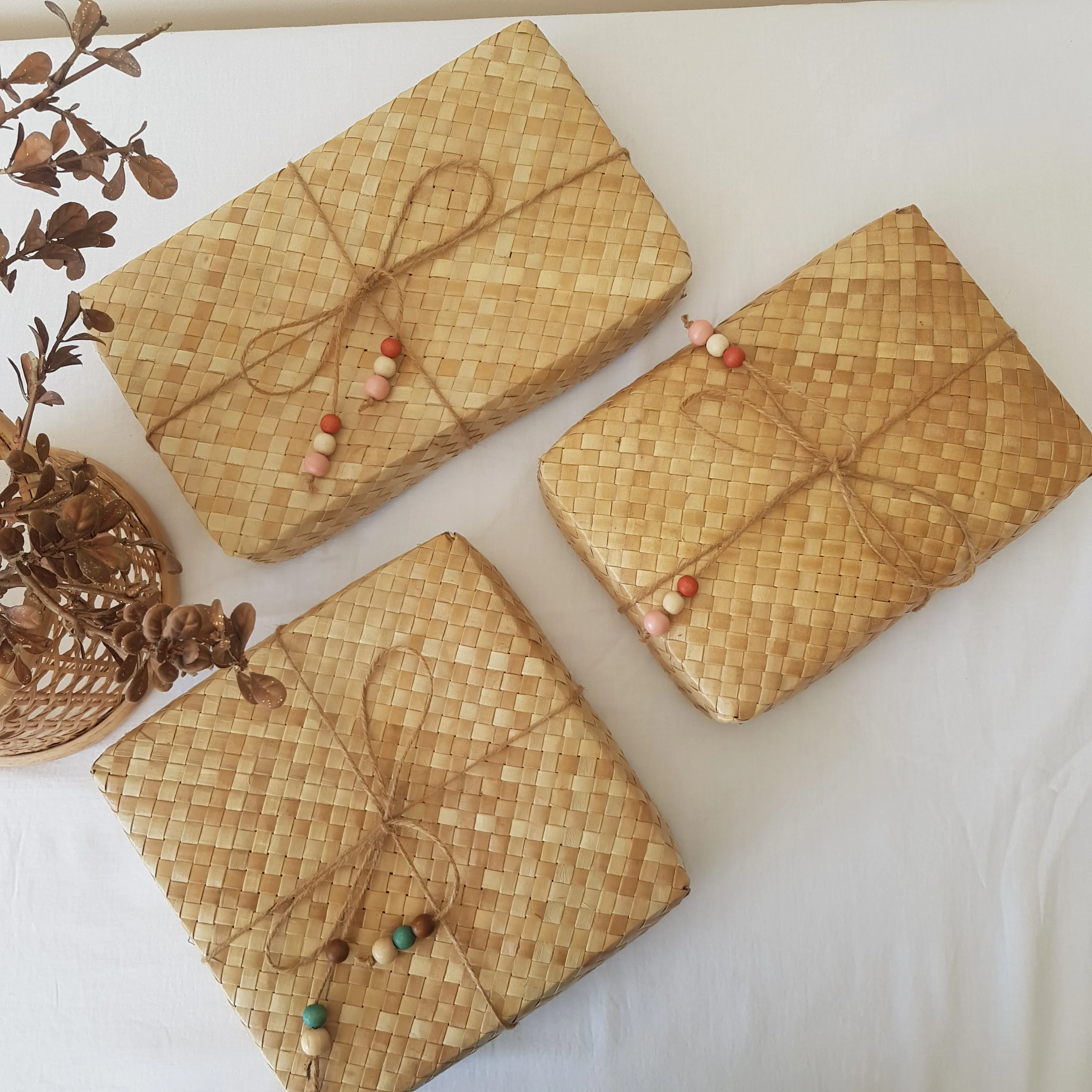Small Sustainable Gift Box in Natural