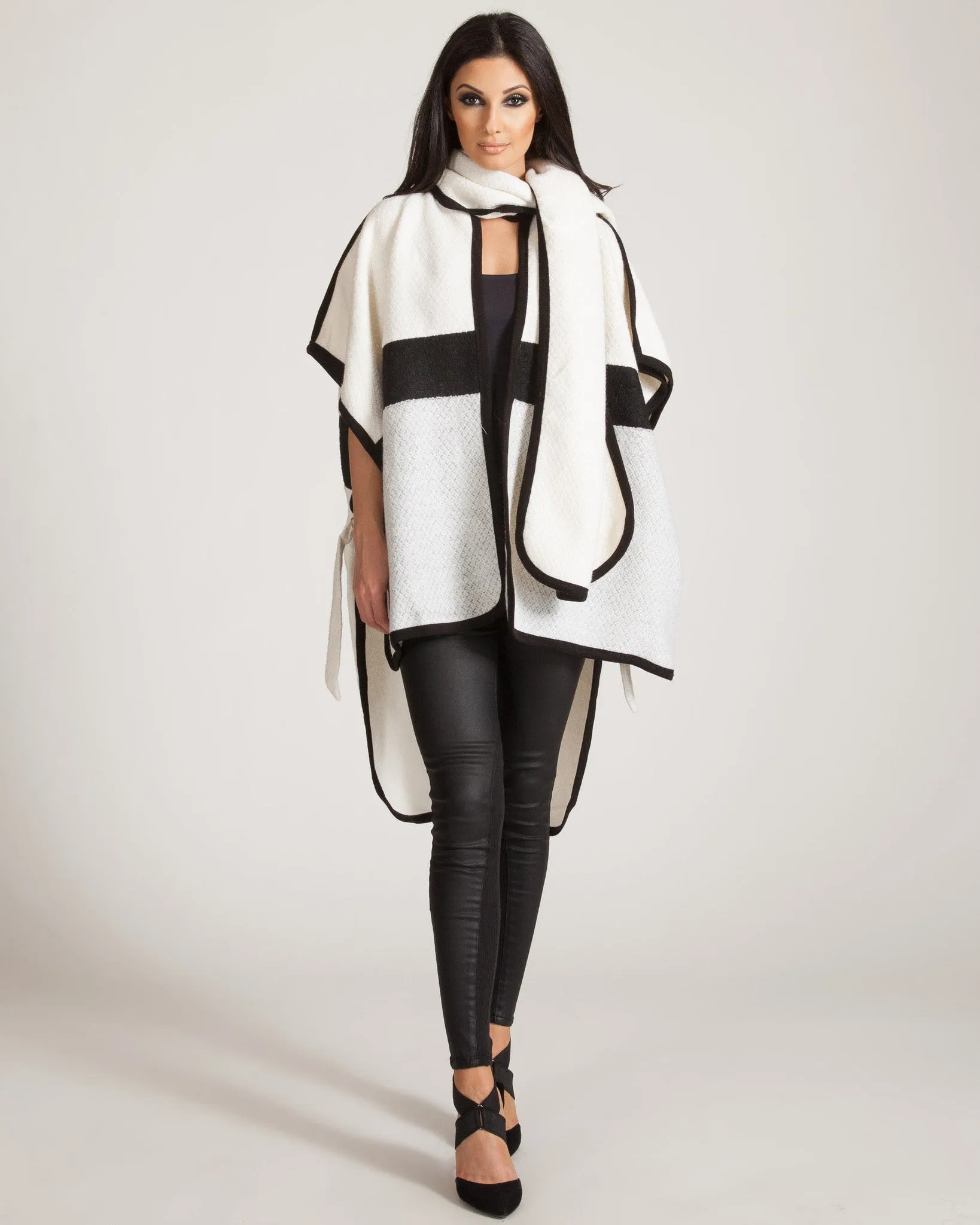 THREE OF SOMETHING CREAM ICICLE BLANKET COAT