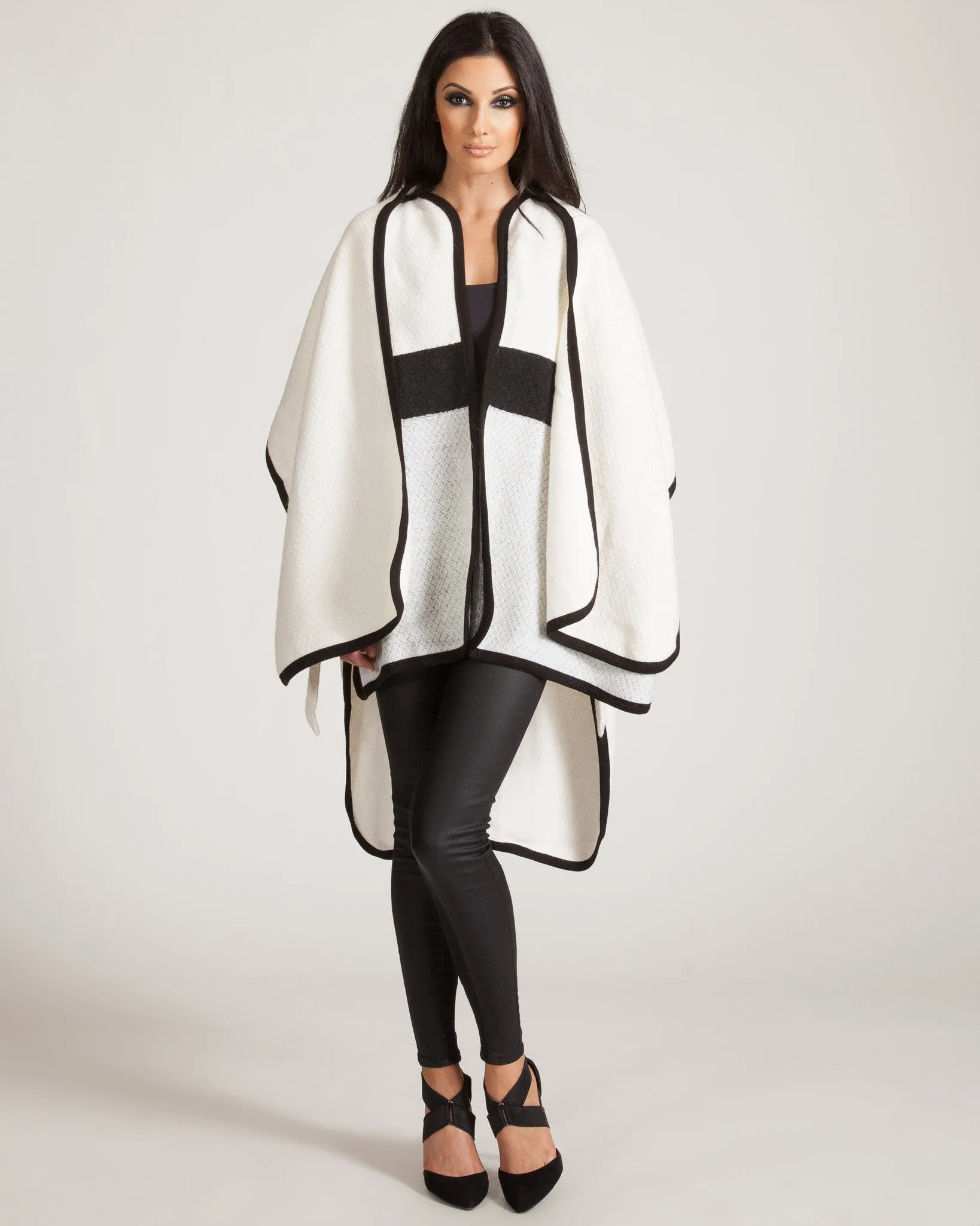 THREE OF SOMETHING CREAM ICICLE BLANKET COAT